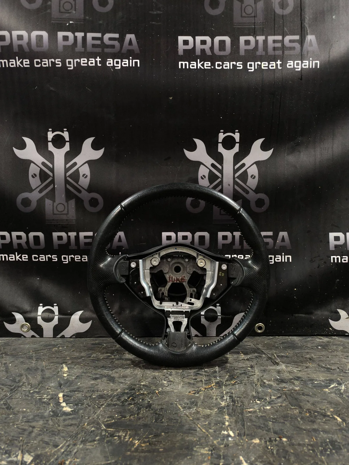 Volan Nissan Juke I F15