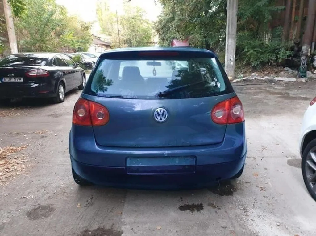 Far dreapta Volkswagen VW Golf 5 Plus, VW Golf 5 - imagine 4
