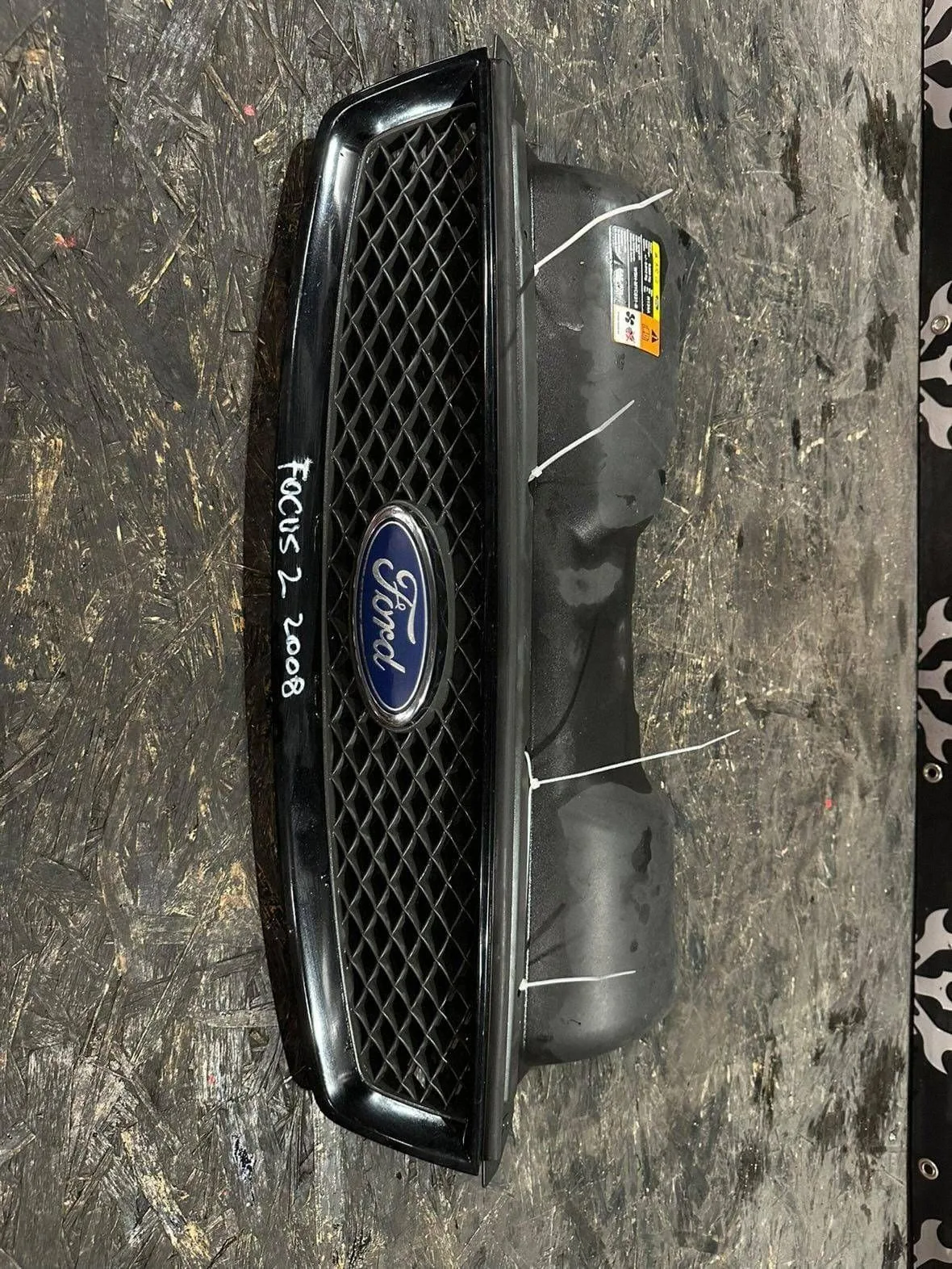 Bara fata Ford Focus FC0S22008