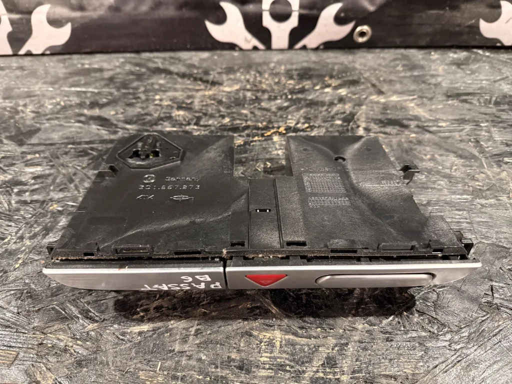 Sertare bord cu telefon VW Passat B6 - imagine 4