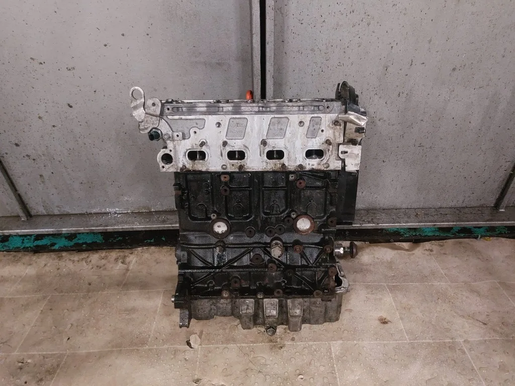 Motor complet 2.0TDI CFHB CFH CFHA CFHC CFHD CFHE CFHFEuro 5 Volkswagen VW Golf 5 - imagine 1