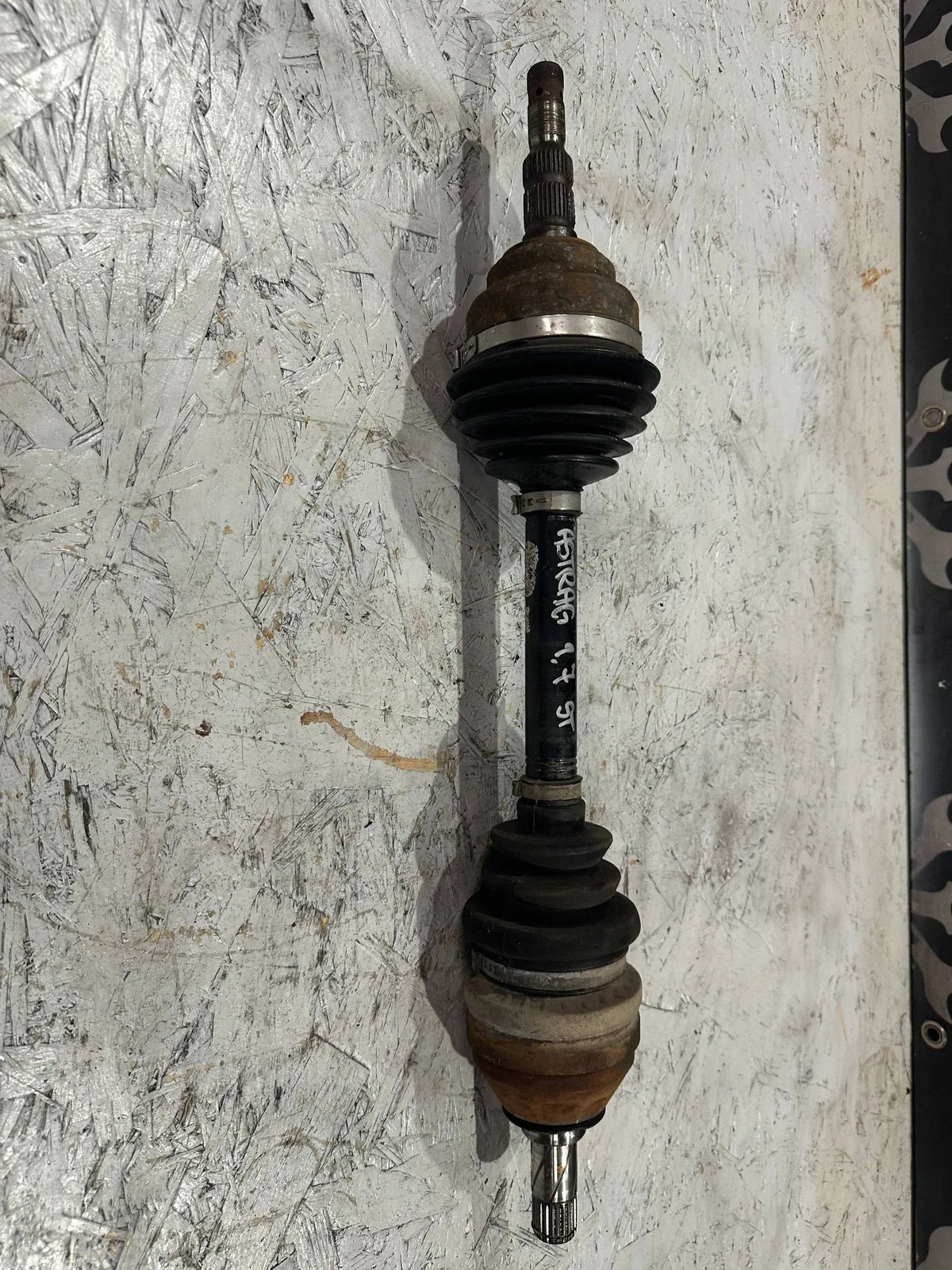 Ax cardanic complet Opel Astra G