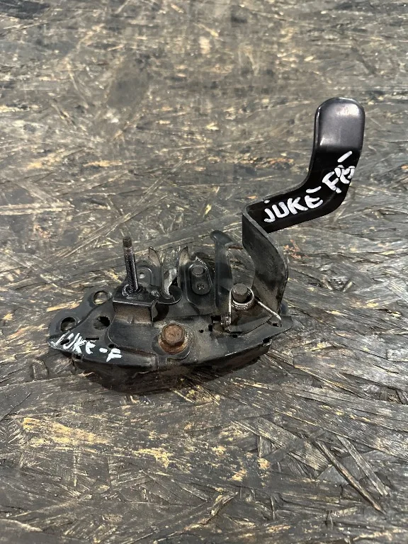 Incuietoare broasca capota Nissan Juke F15 - imagine 1