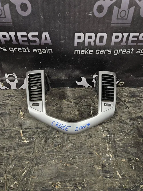 Grile aerisire bord Chevrolet Cruze