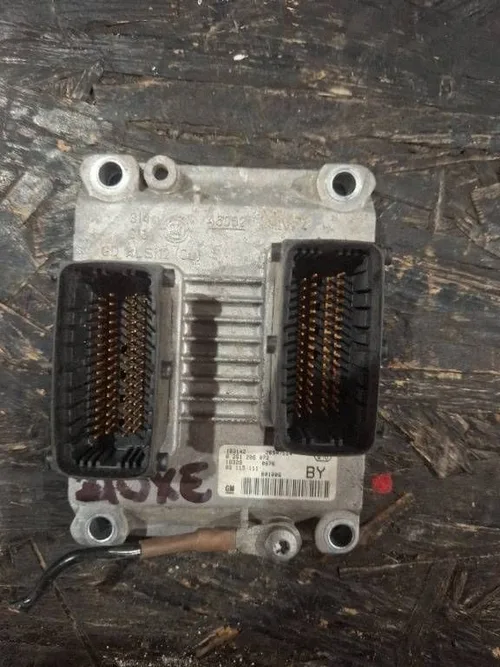 Calculator motor Opel Insignia A A20DTH 0261206072