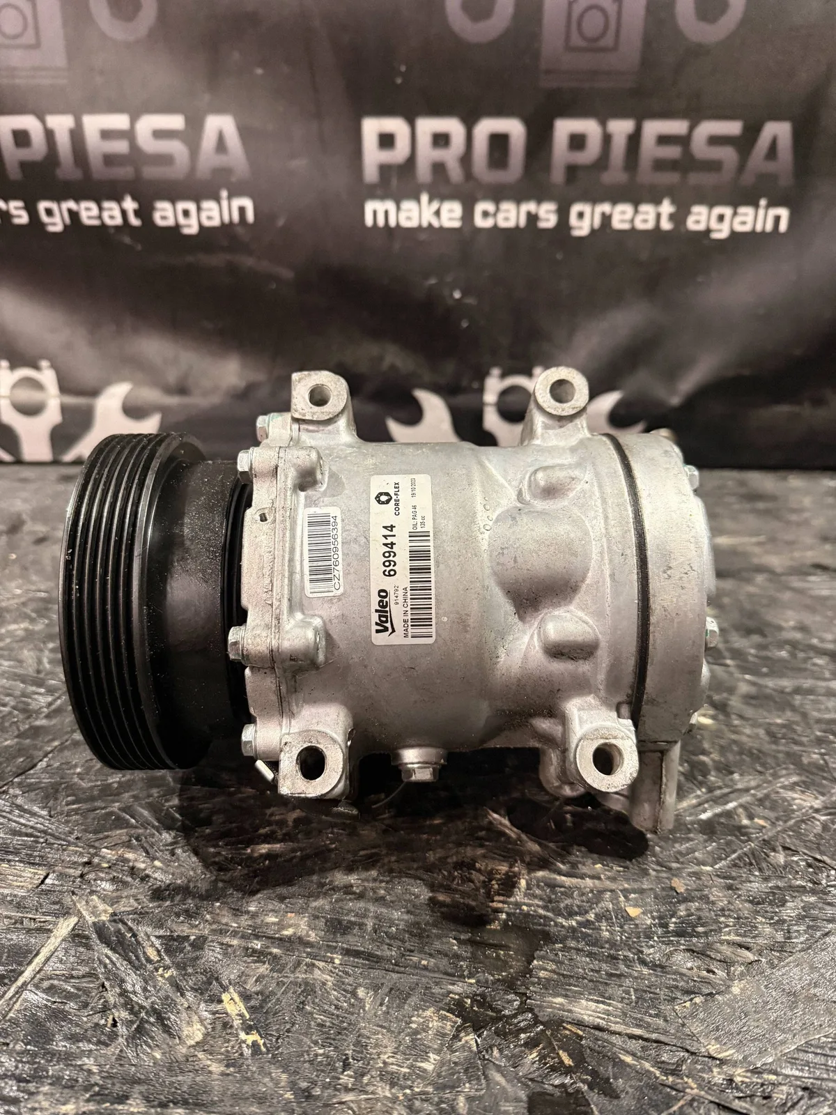 Compresor aer conditionat Dacia Sandero 8200866441