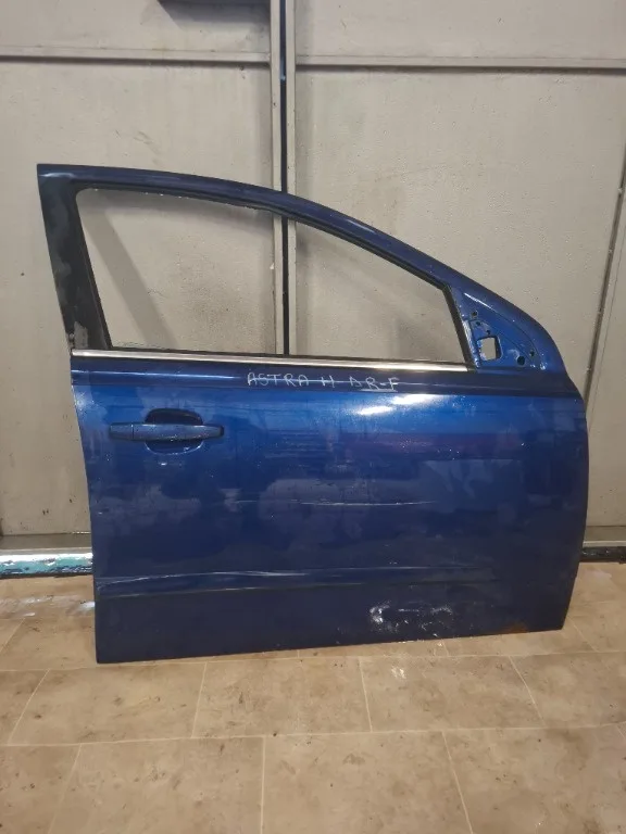 Usa dreapta fata Opel Astra H - imagine 1