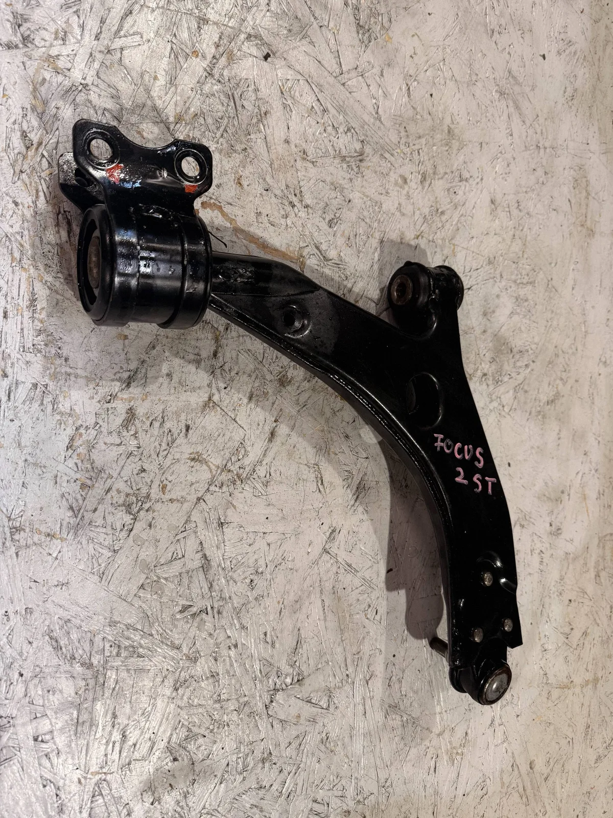 Bascula / brat Ford Focus