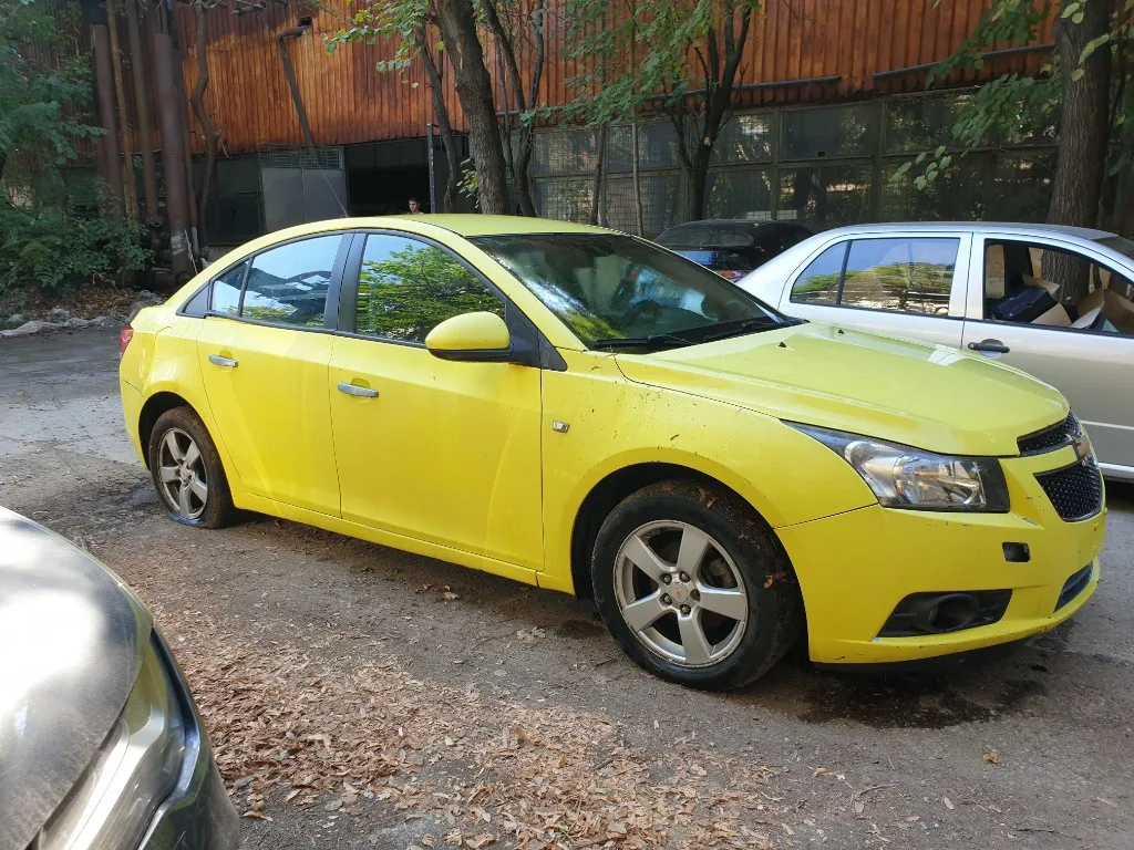 Centuri siguranta fata Chevrolet Cruze - imagine 4