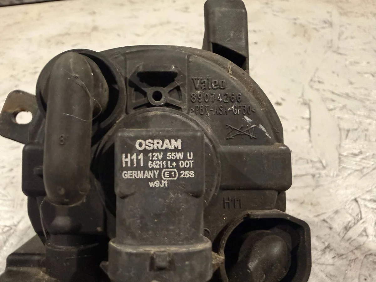 Proiector ceata Volkswagen PASSAT CC 89074266
