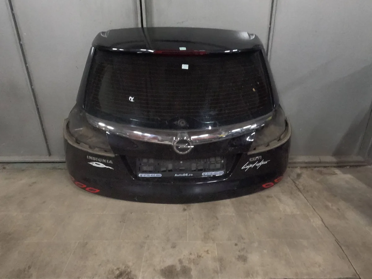 Hayon Opel Insignia A