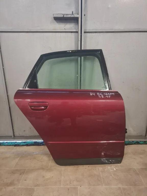 Usa dreapta spate cu geam Audi A4 B6 - imagine 1