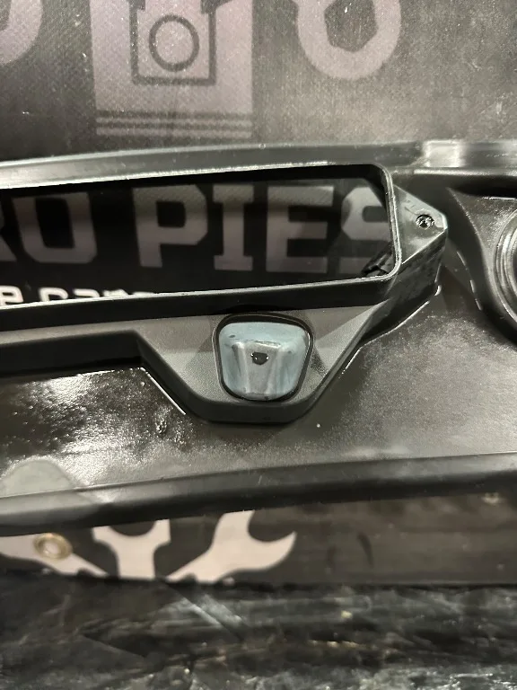 Grilaj parbriz BMW E91 - imagine 2