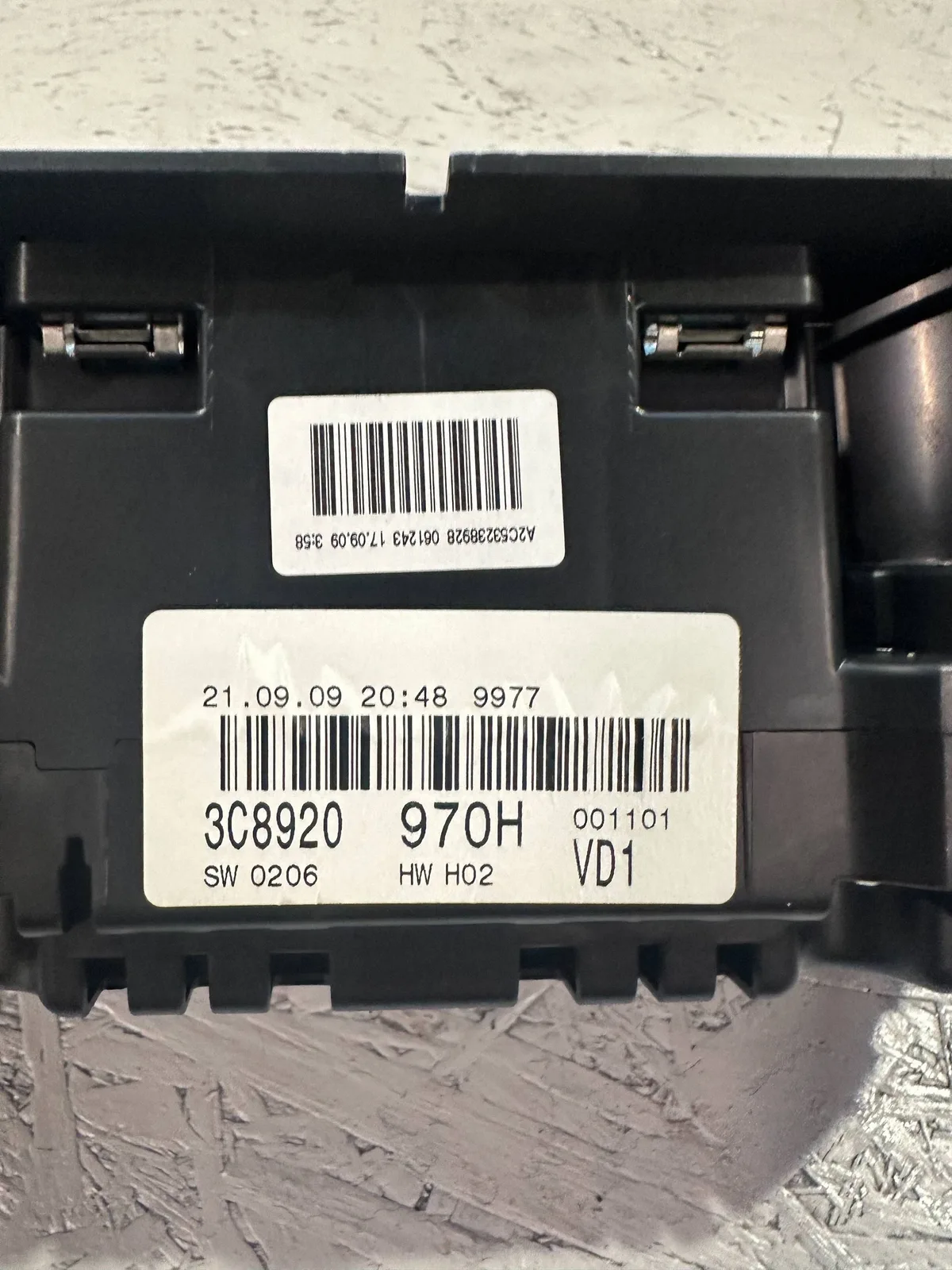 Ceasuri bord Volkswagen PASSAT CC 3C8920970H
