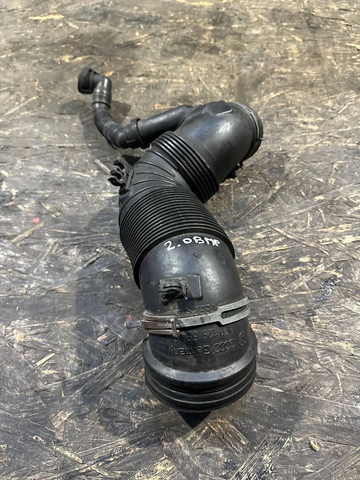 Furtun Admisie Volkswagen PASSAT B6