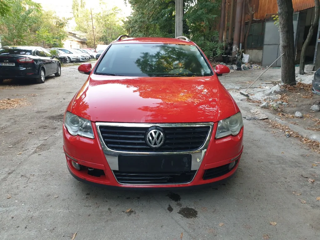Capac motor protectie Volkswagen VW Passat B6 - imagine 1
